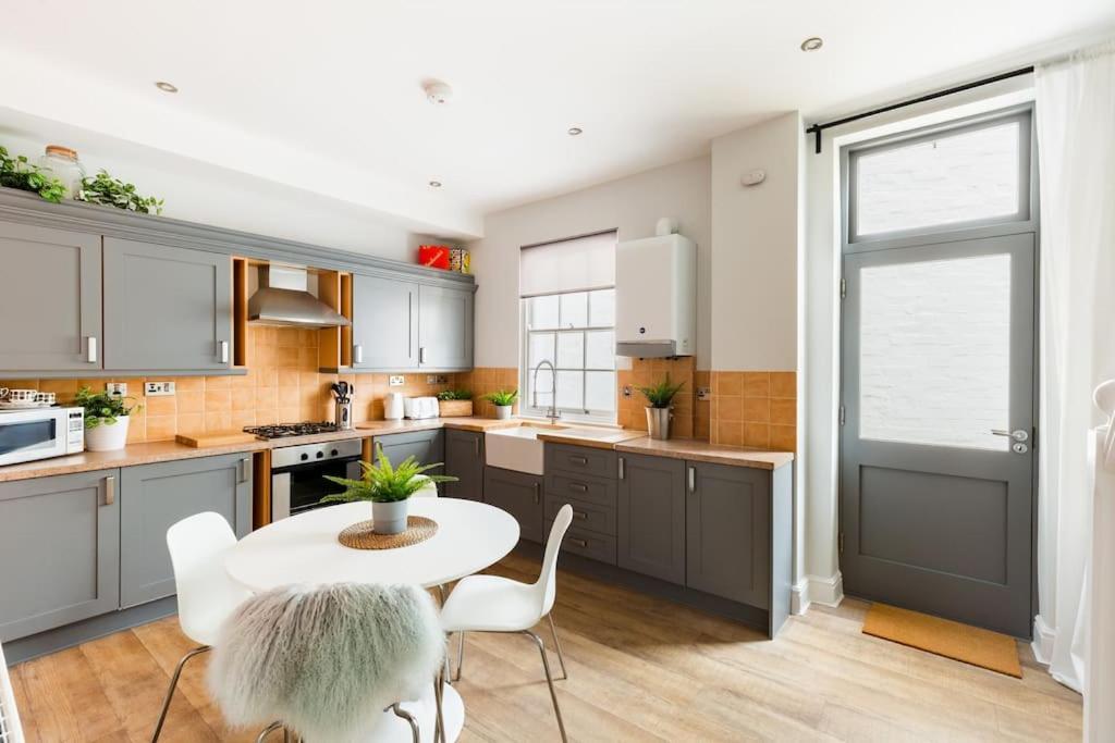 Fabulous Malvern Townhouse Great Malvern Exteriér fotografie